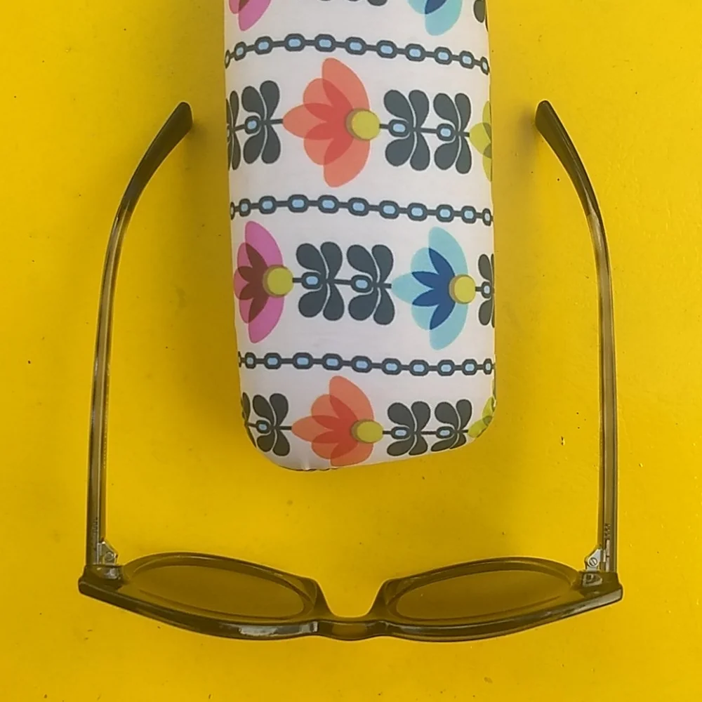 Armani Exchange sunnies NWOT +NWT case